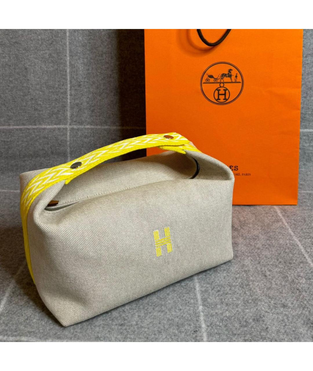 HERMES Бежевая косметичка, фото 2