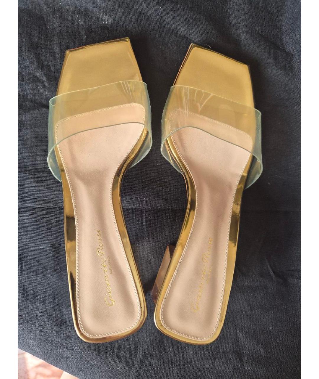 GIANVITO ROSSI Золотые кожаные босоножки, фото 3