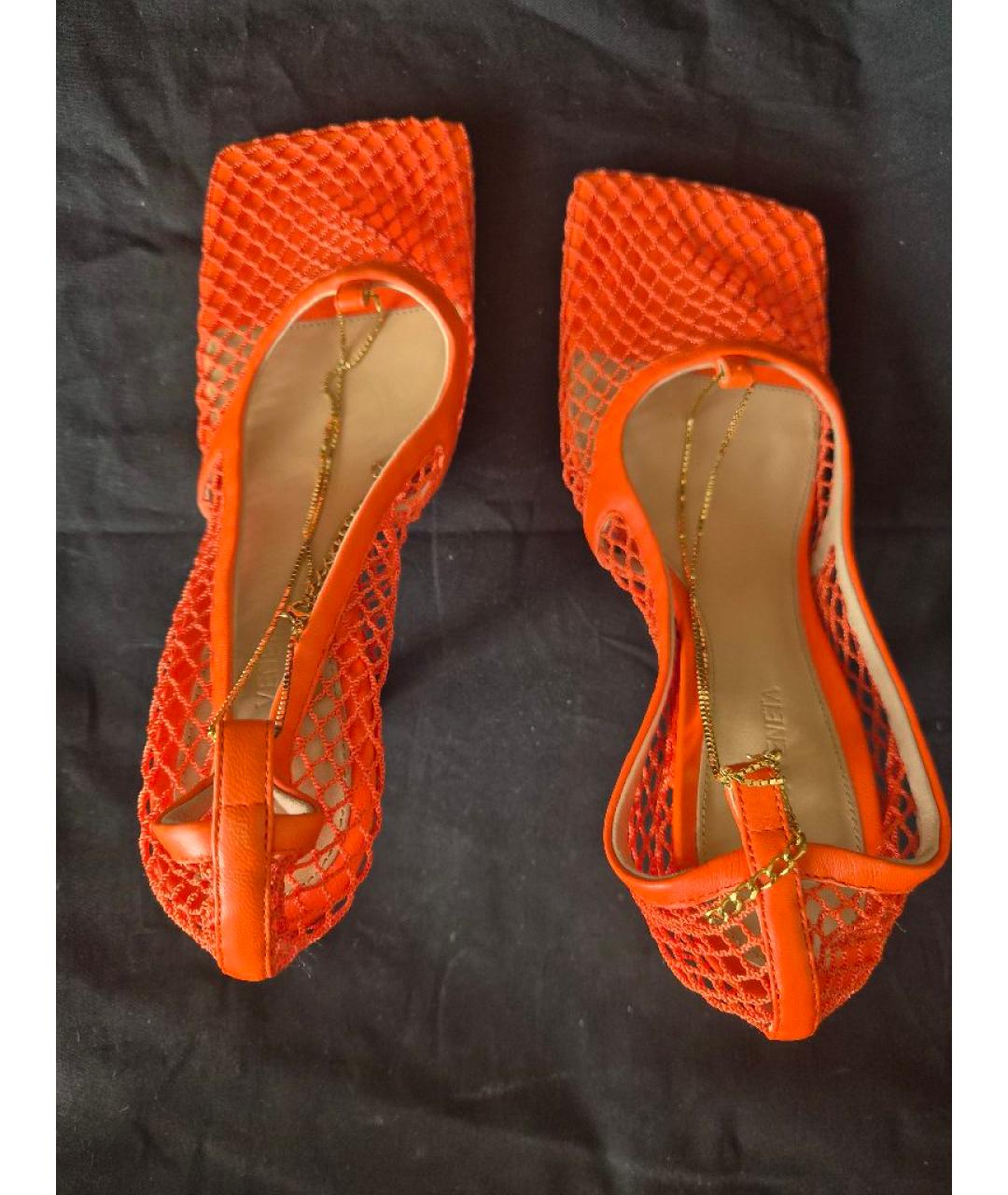 BOTTEGA VENETA Оранжевое кожаные босоножки, фото 3