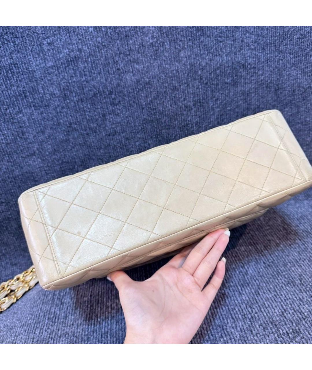 CHANEL Бежевая кожаная сумка через плечо, фото 6