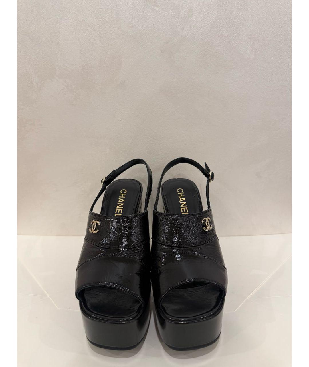 CHANEL Черные кожаные босоножки, фото 2