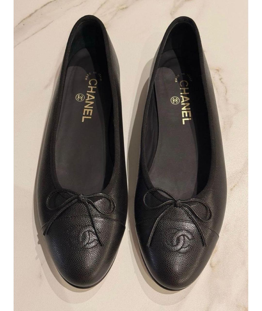 CHANEL Черные кожаные балетки, фото 2