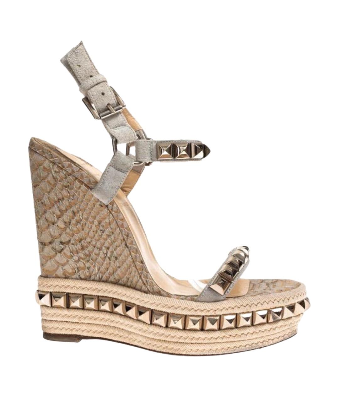 CHRISTIAN LOUBOUTIN Бежевые замшевые босоножки, фото 1