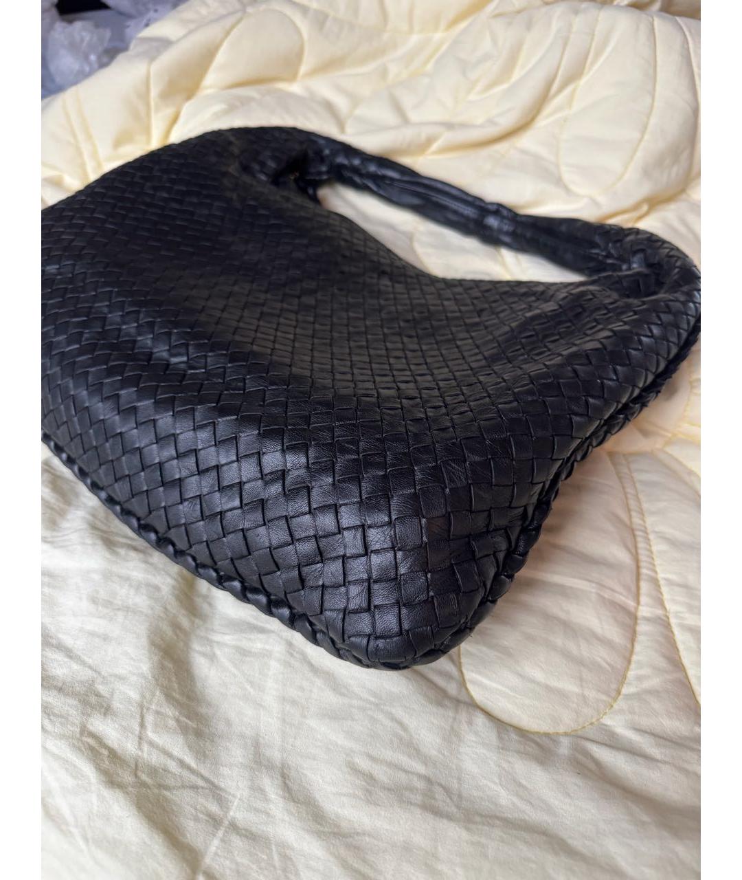 BOTTEGA VENETA Черная кожаная сумка через плечо, фото 6