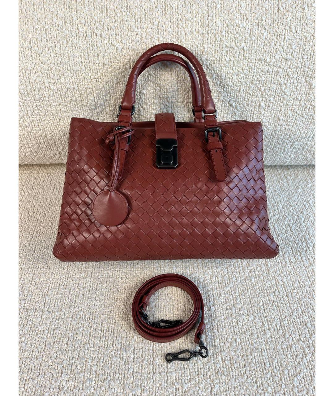 BOTTEGA VENETA Бордовая кожаная сумка с короткими ручками, фото 7