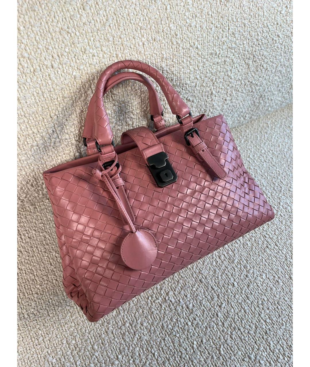 BOTTEGA VENETA Розовая кожаная сумка с короткими ручками, фото 2