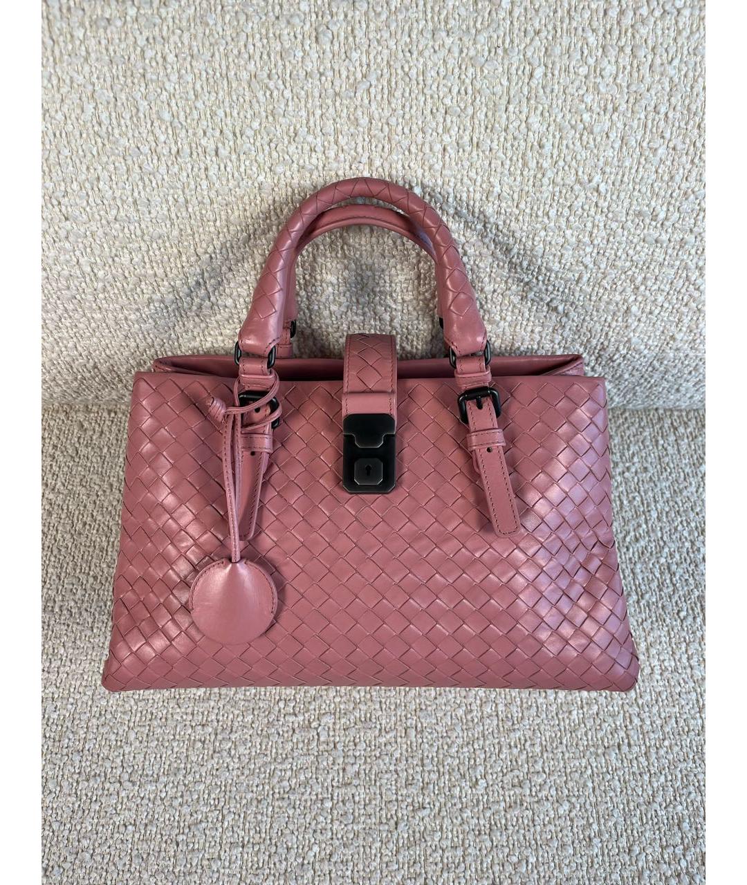 BOTTEGA VENETA Розовая кожаная сумка с короткими ручками, фото 9