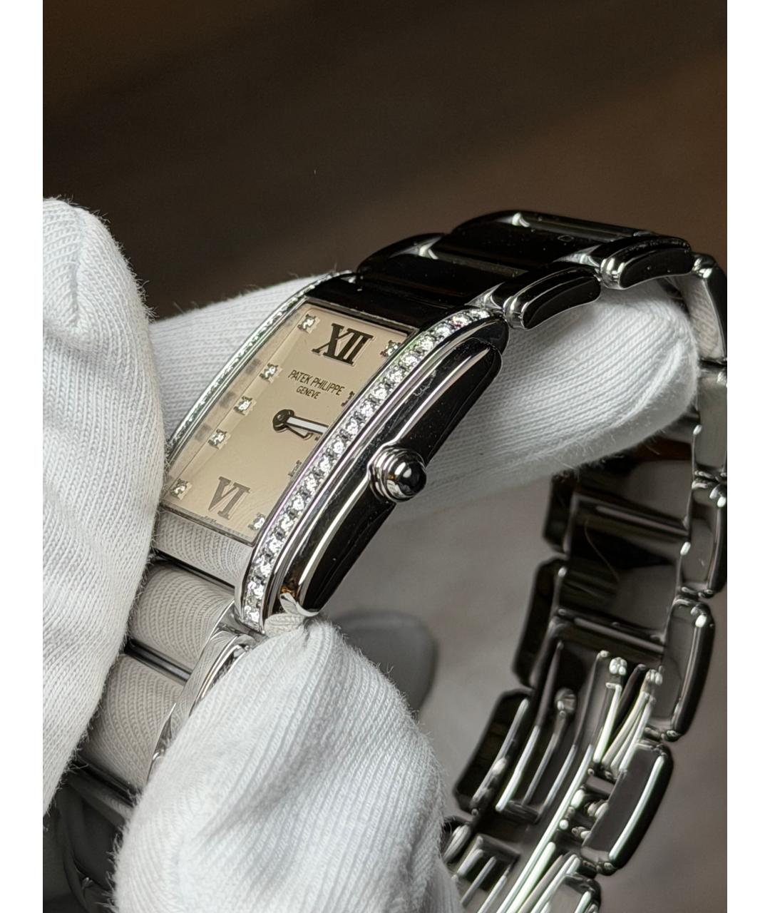PATEK PHILIPPE Бежевые часы, фото 3