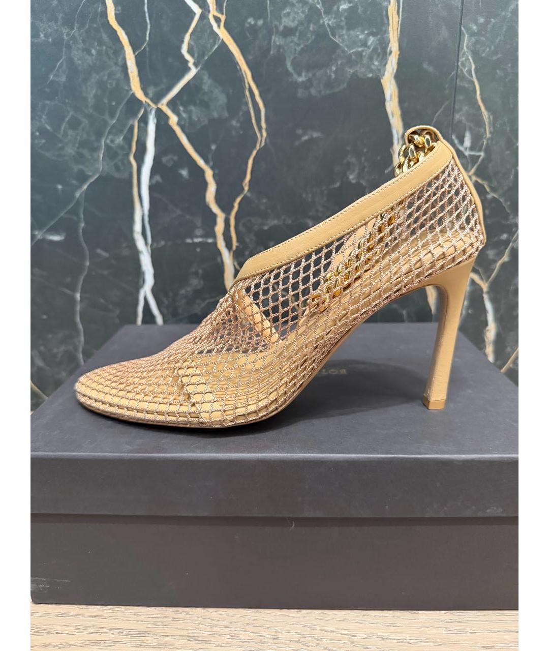 BOTTEGA VENETA Бежевые кожаные босоножки, фото 7