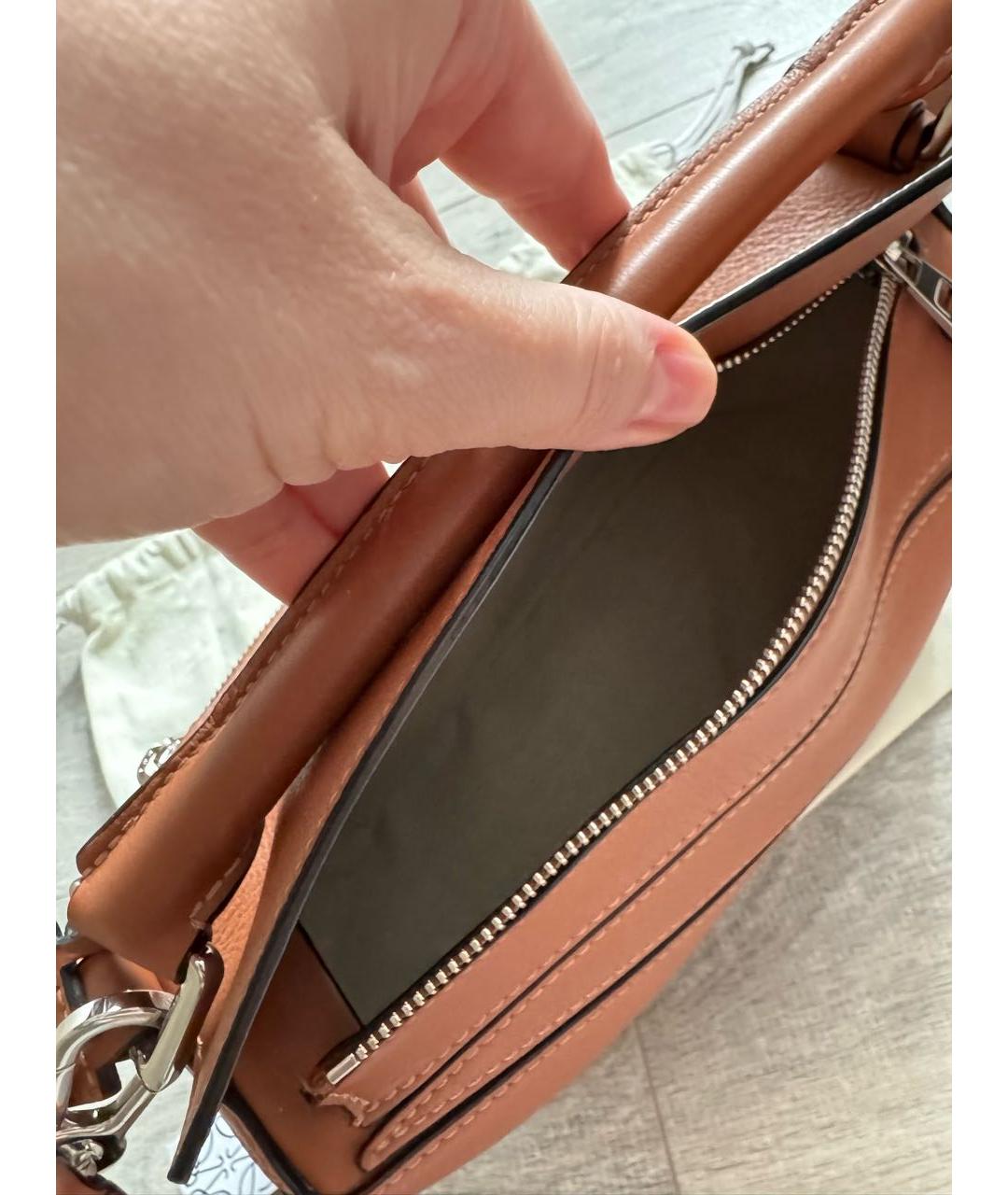 LOEWE Коричневая кожаная сумка через плечо, фото 4
