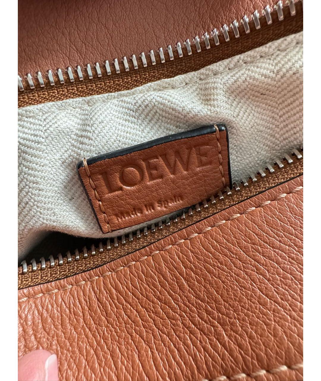 LOEWE Коричневая кожаная сумка через плечо, фото 5