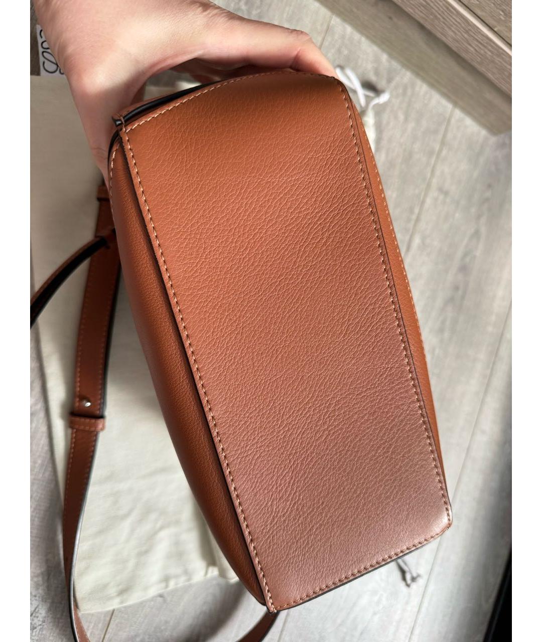 LOEWE Коричневая кожаная сумка через плечо, фото 8