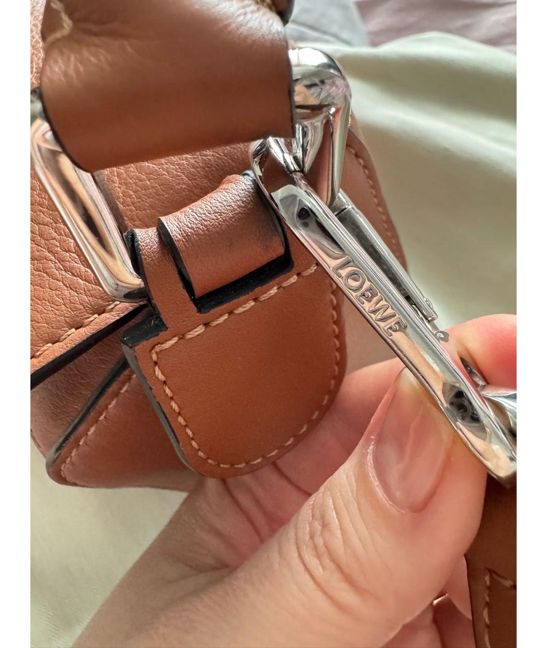 LOEWE Коричневая кожаная сумка через плечо, фото 6