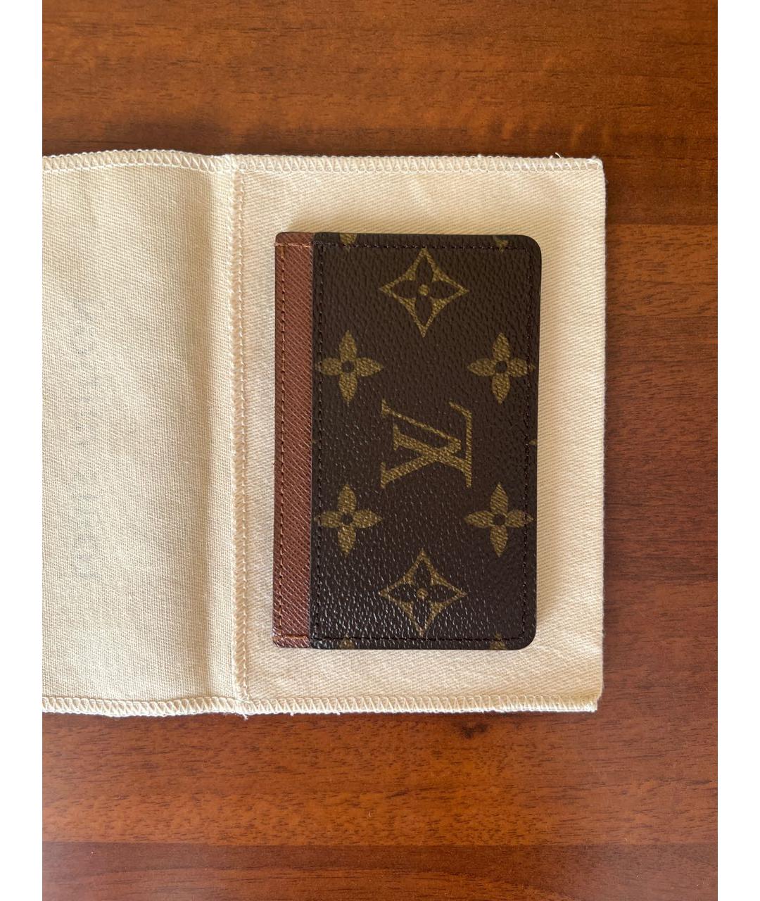 LOUIS VUITTON Коричневый кожаный кардхолдер, фото 5