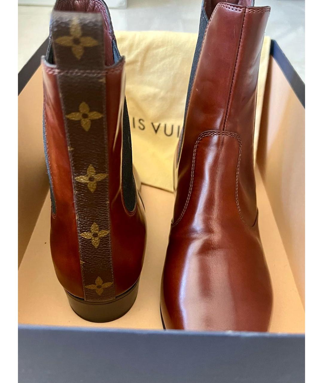 LOUIS VUITTON Коричневые кожаные сапоги, фото 2