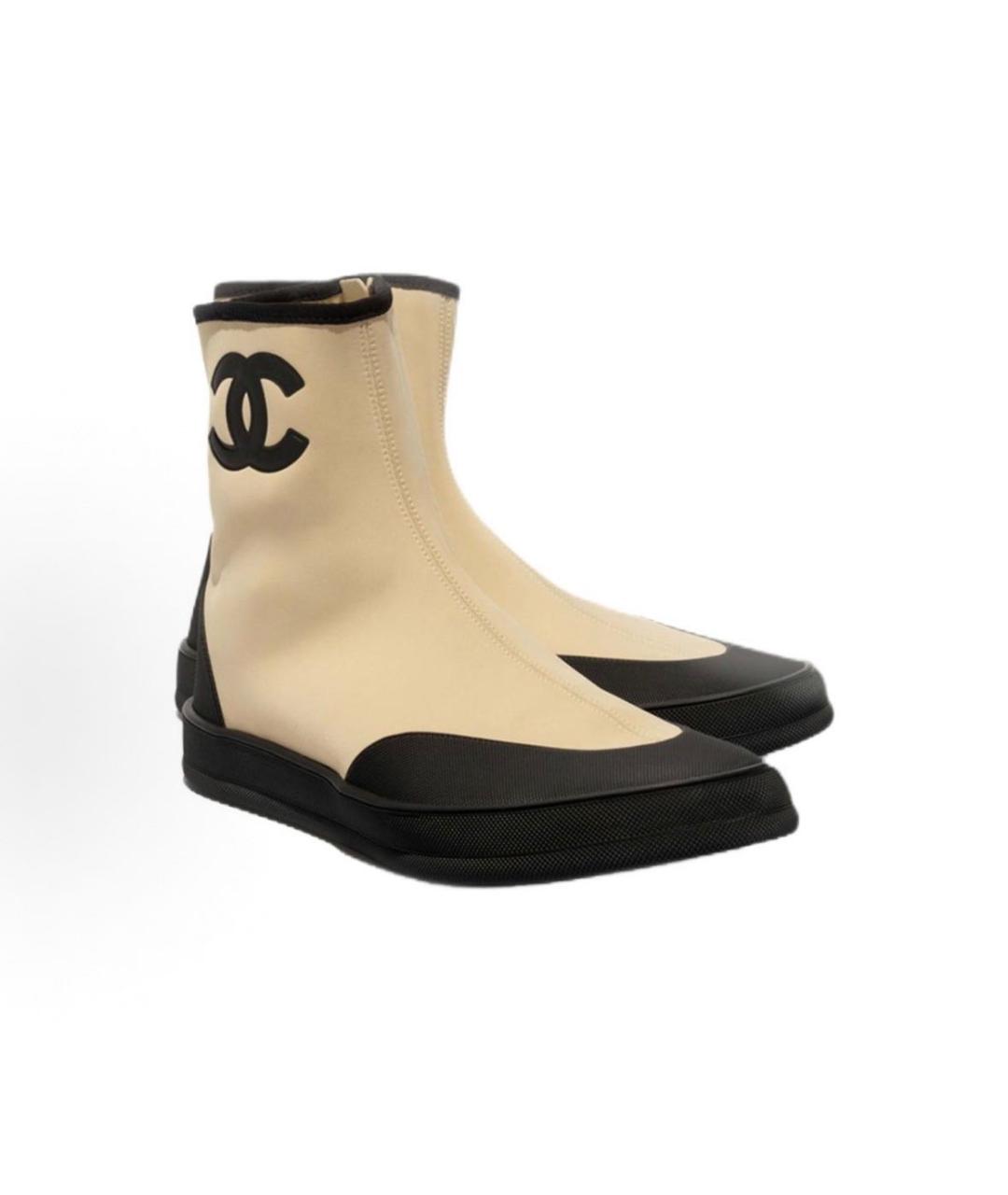 CHANEL Бежевые кожаные сапоги, фото 3