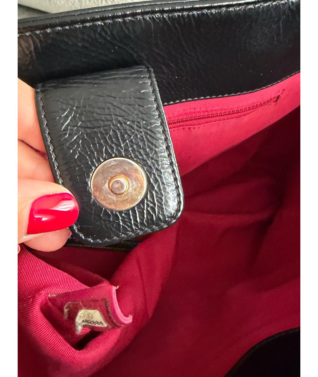 CHANEL Черная сумка тоут из лакированной кожи, фото 5