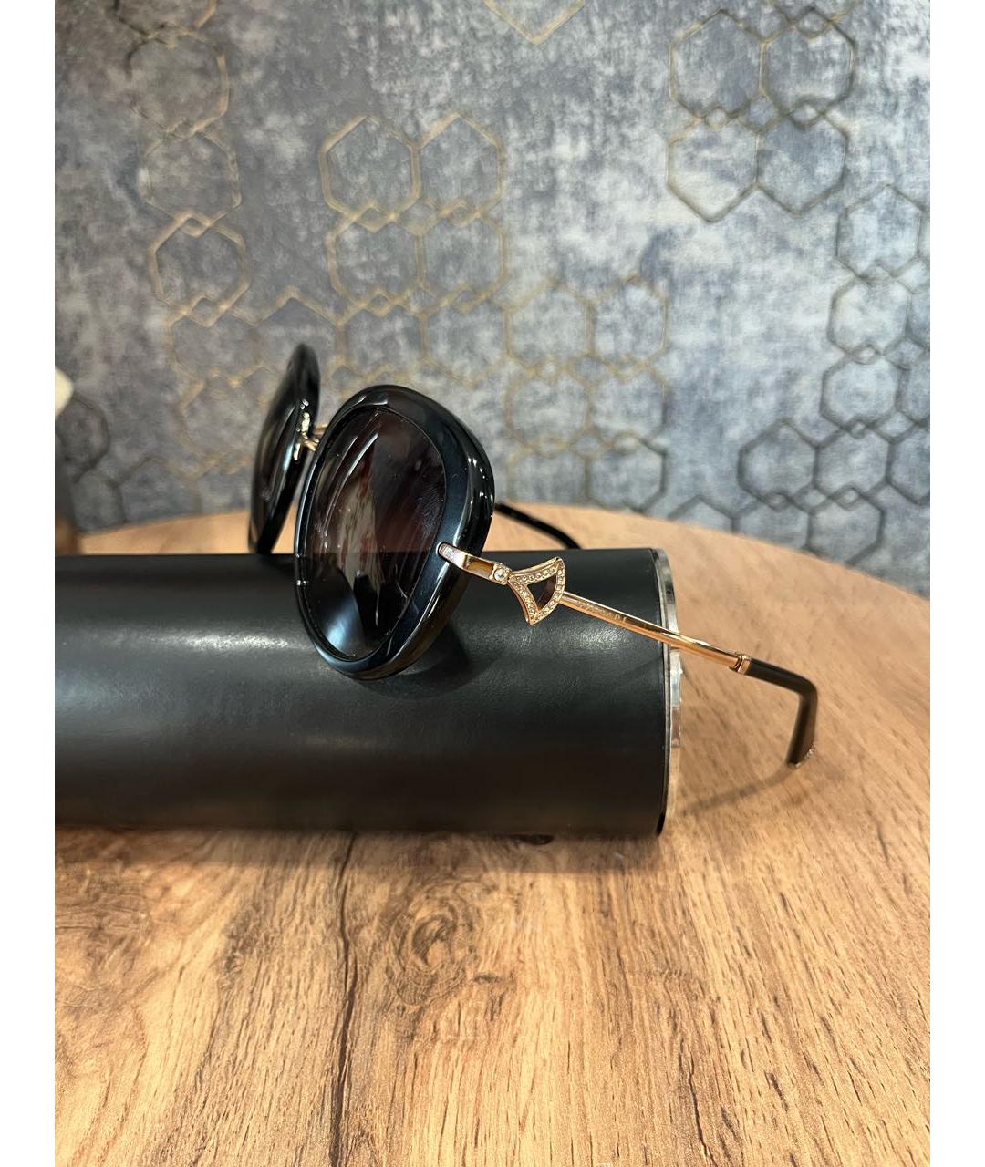 BVLGARI Черные пластиковые солнцезащитные очки, фото 5