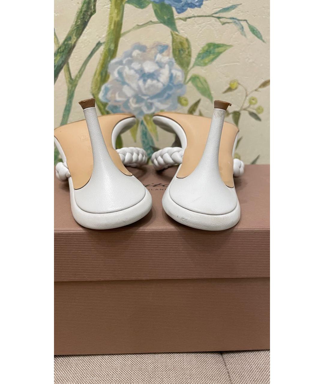 GIANVITO ROSSI Белые кожаные мюли, фото 6