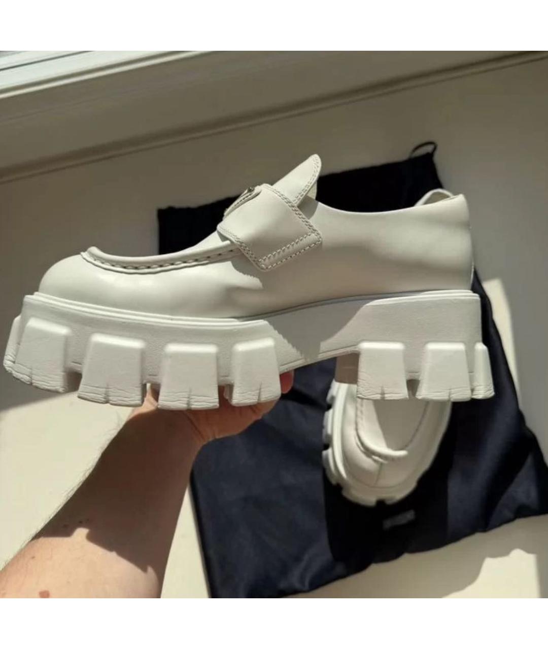 PRADA Белые кожаные лоферы, фото 4