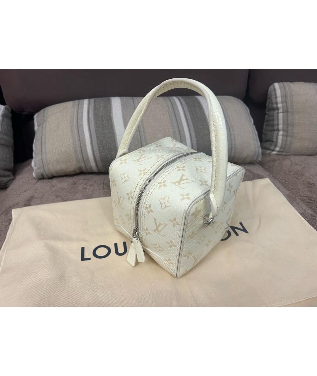 LOUIS VUITTON Бежевая кожаная сумка с короткими ручками, фото 9