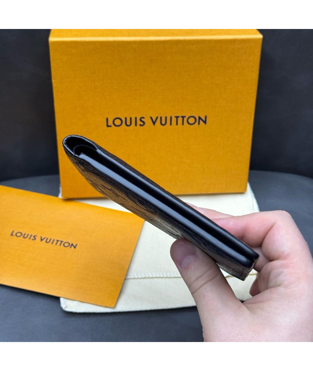 LOUIS VUITTON Черный кожаный кошелек, фото 3