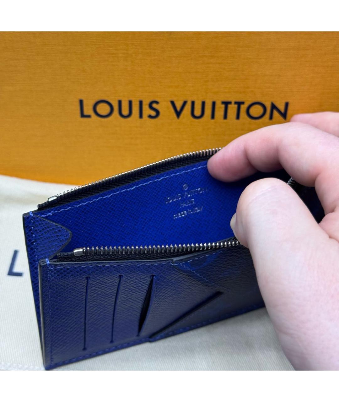 LOUIS VUITTON Синий кожаный кардхолдер, фото 4