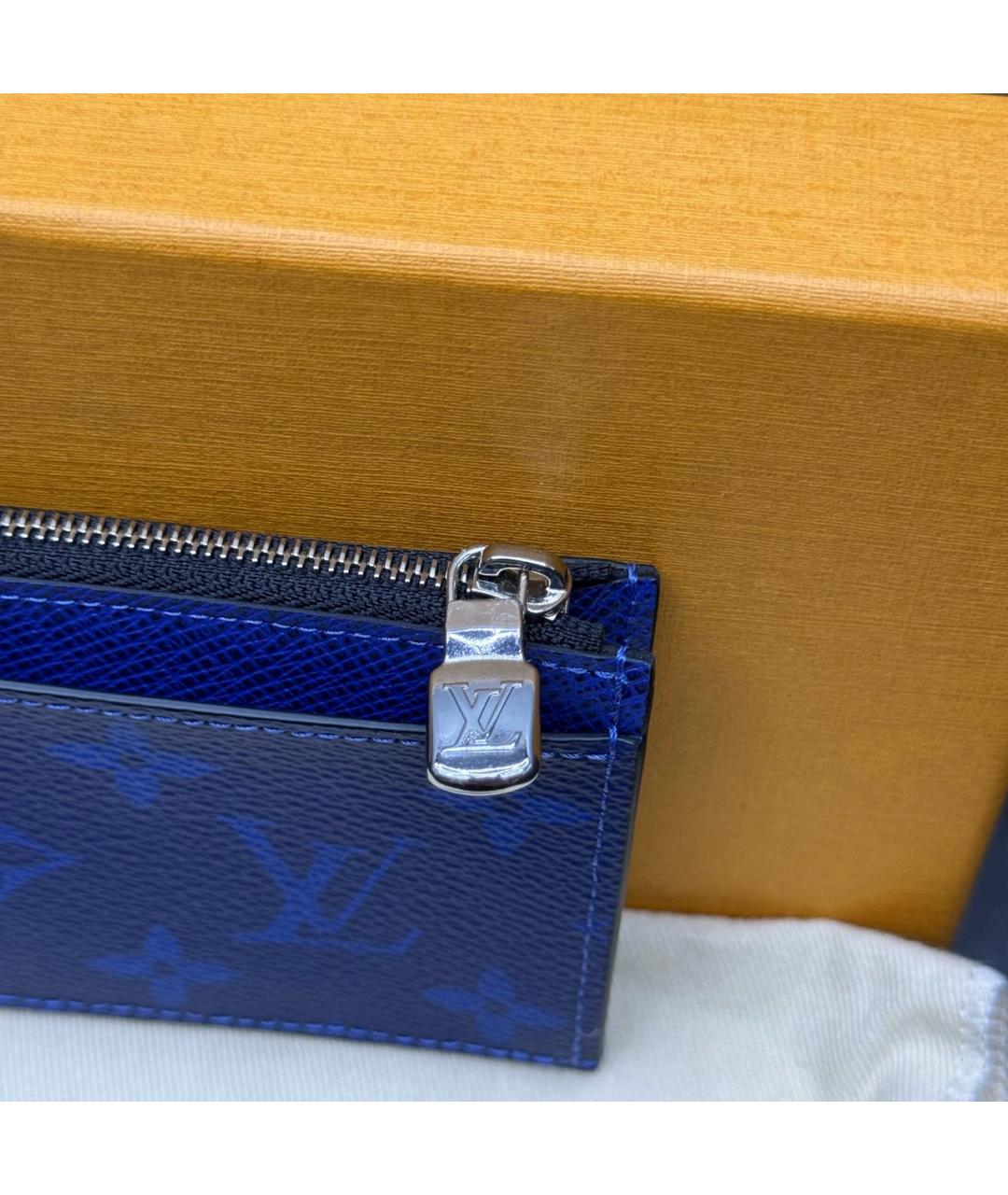 LOUIS VUITTON Синий кожаный кардхолдер, фото 3