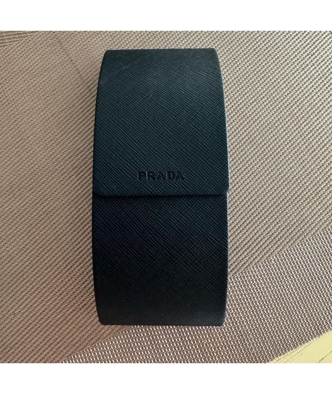PRADA Черные пластиковые солнцезащитные очки, фото 3