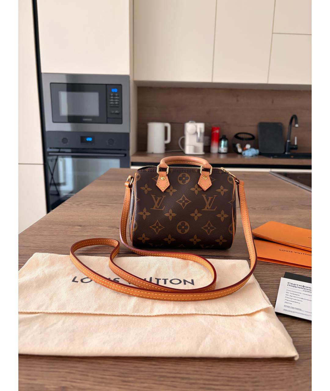 LOUIS VUITTON Коричневая кожаная сумка через плечо, фото 7