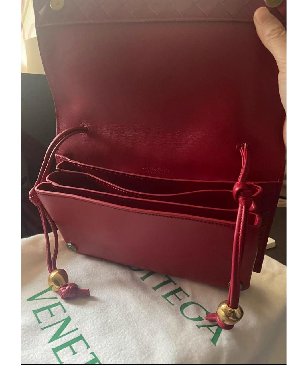 BOTTEGA VENETA Красная кожаная сумка с короткими ручками, фото 3