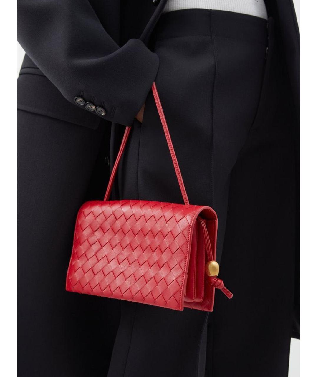 BOTTEGA VENETA Красная кожаная сумка с короткими ручками, фото 8