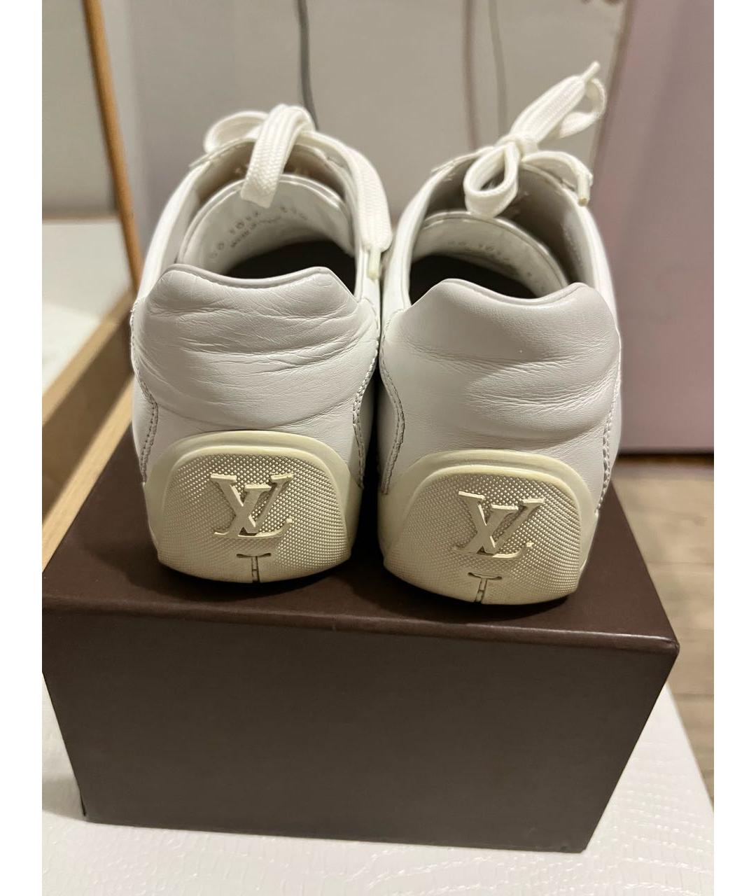 LOUIS VUITTON Белые кожаные кеды, фото 4