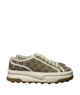GUCCI Низкие кроссовки / кеды