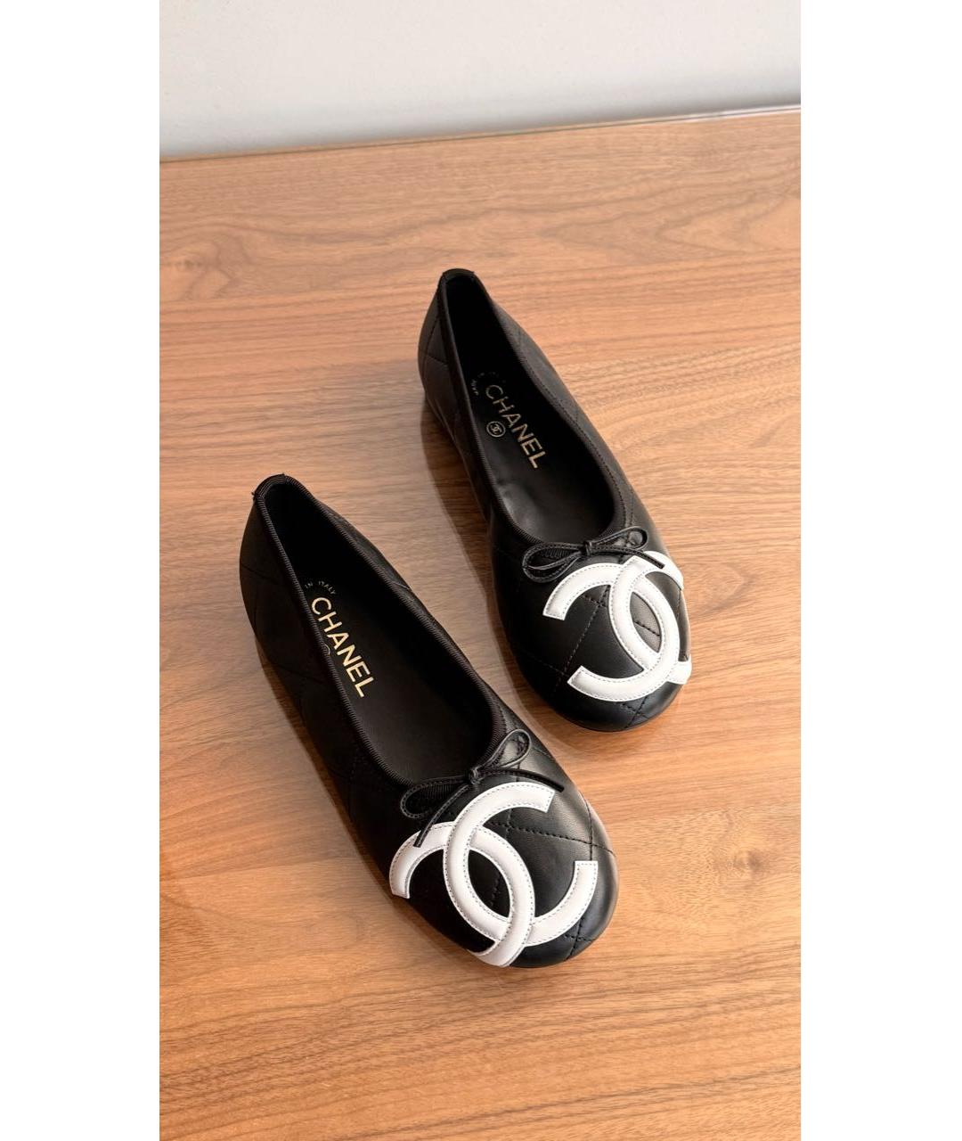 CHANEL Черные кожаные балетки, фото 3