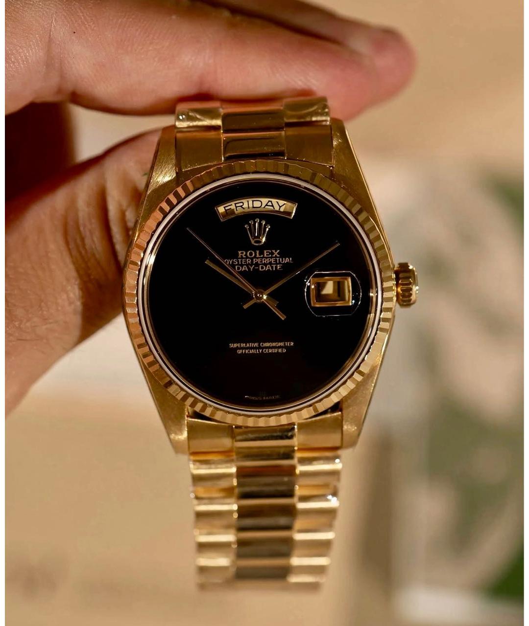 ROLEX Черные часы из желтого золота, фото 6