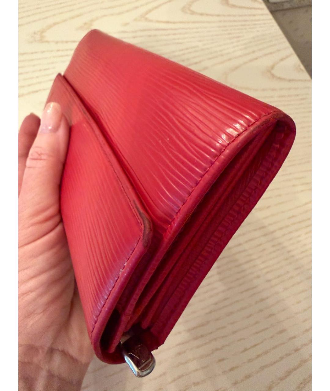 LOUIS VUITTON Красный кожаный кошелек, фото 3