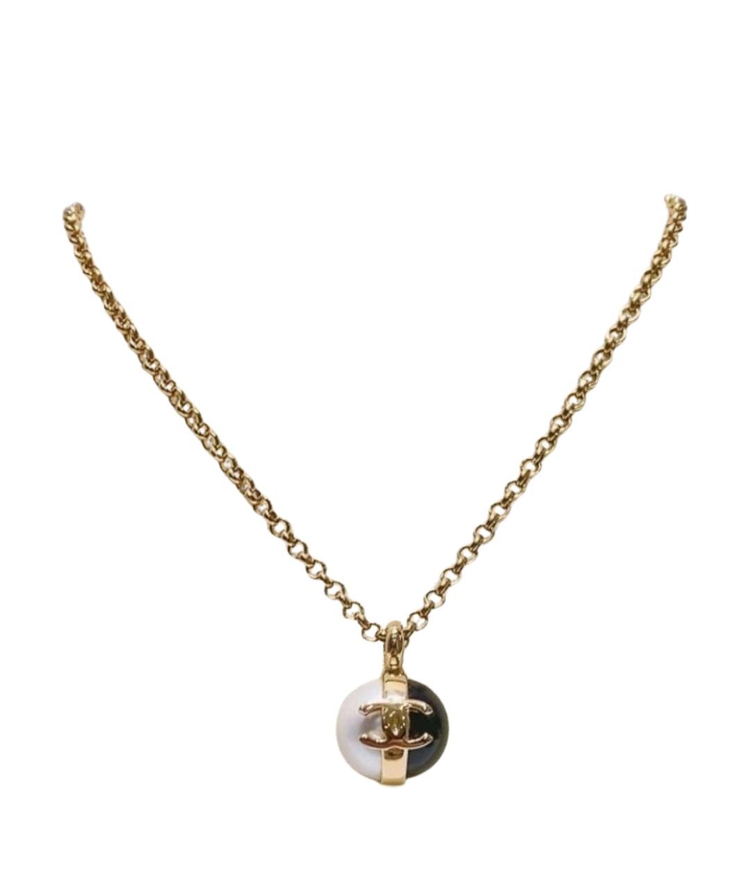 CHANEL Золотая металлическая подвеска, фото 1