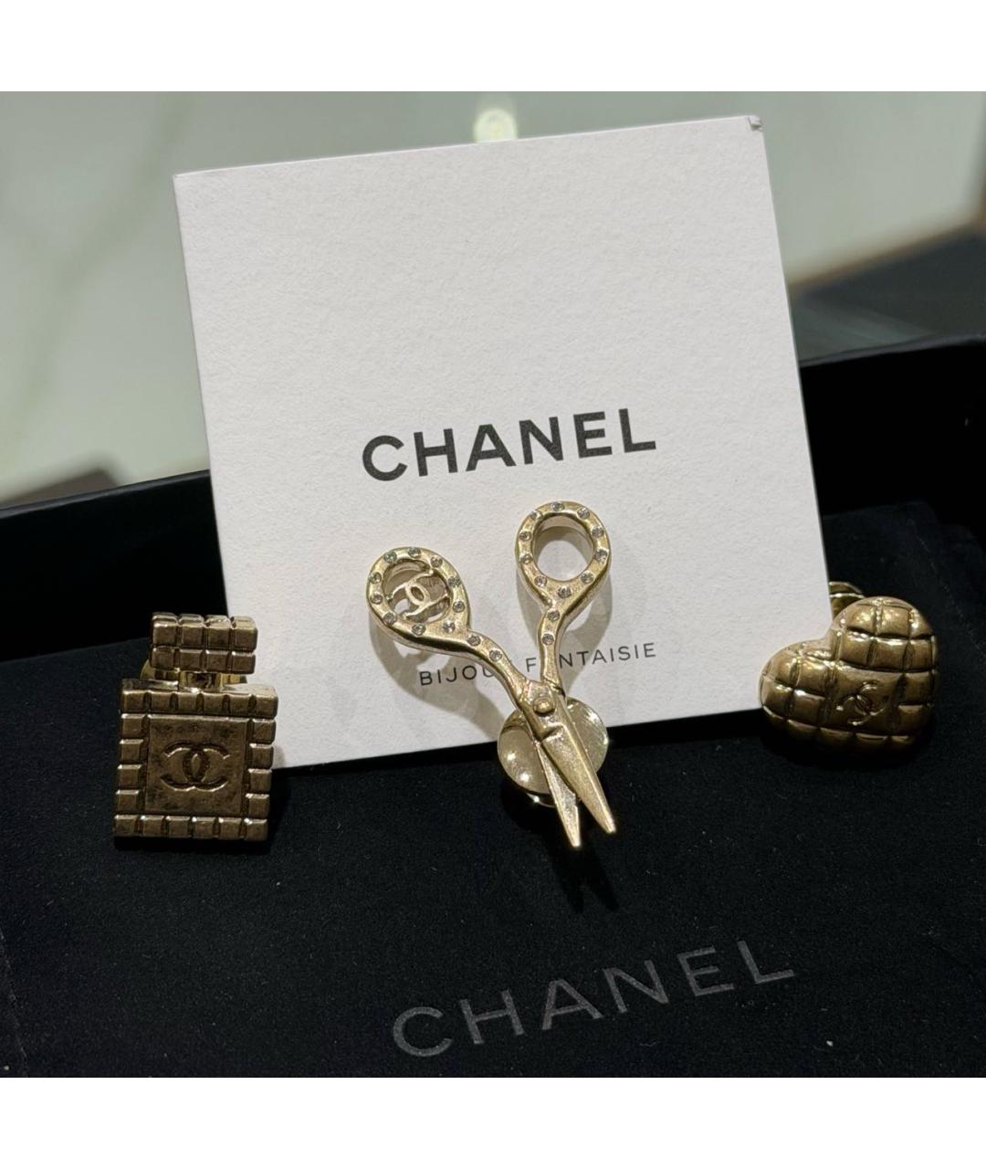 CHANEL Золотая металлическая булавка / брошь, фото 5