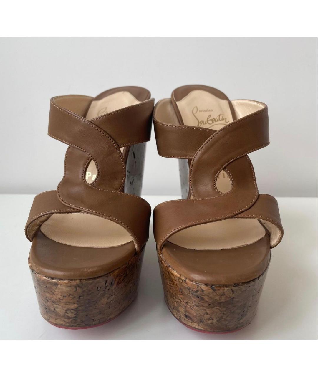 CHRISTIAN LOUBOUTIN Коричневые кожаные босоножки, фото 3
