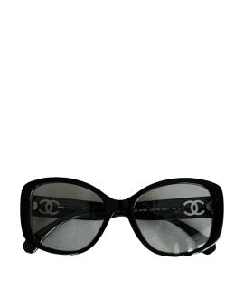 CHANEL Солнцезащитные очки