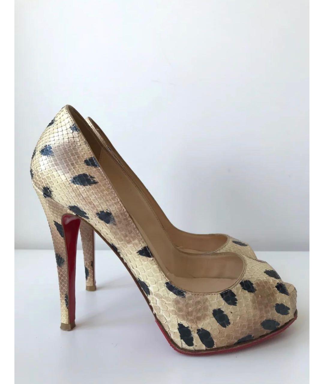 CHRISTIAN LOUBOUTIN Бежевые туфли из экзотической кожи, фото 9