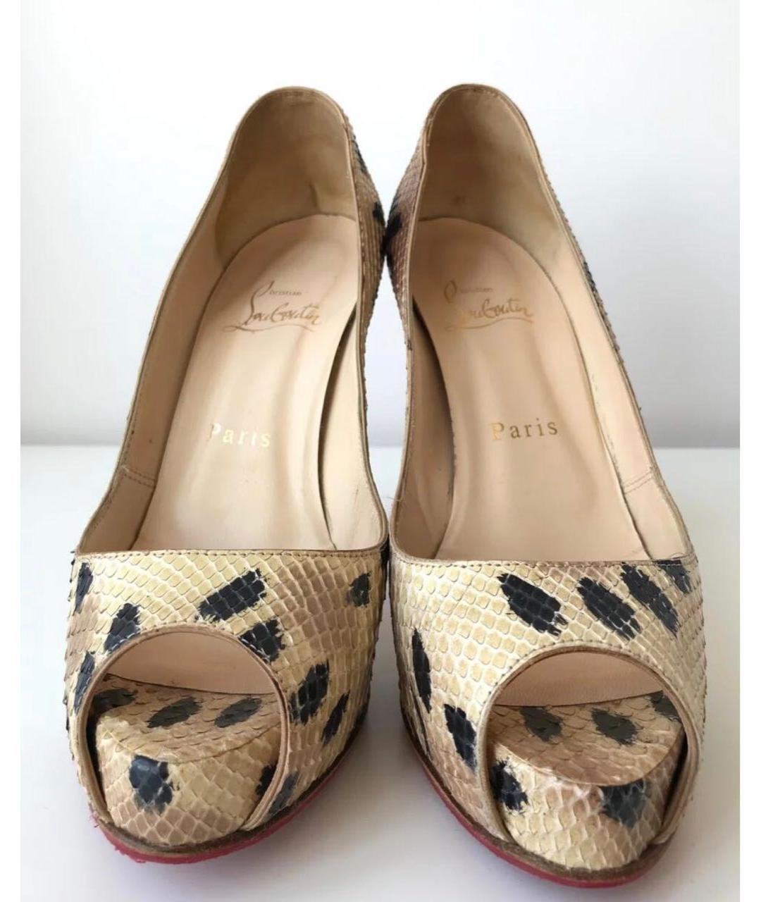 CHRISTIAN LOUBOUTIN Бежевые туфли из экзотической кожи, фото 2