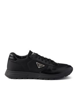 PRADA Низкие кроссовки / кеды