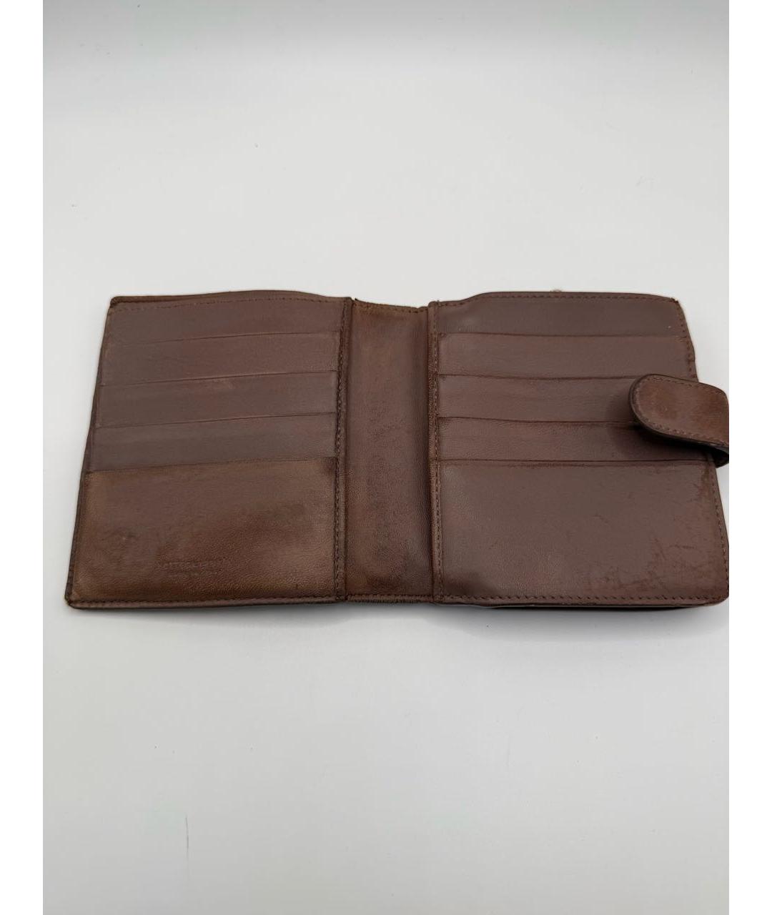 BOTTEGA VENETA Коричневый кожаный кошелек, фото 4