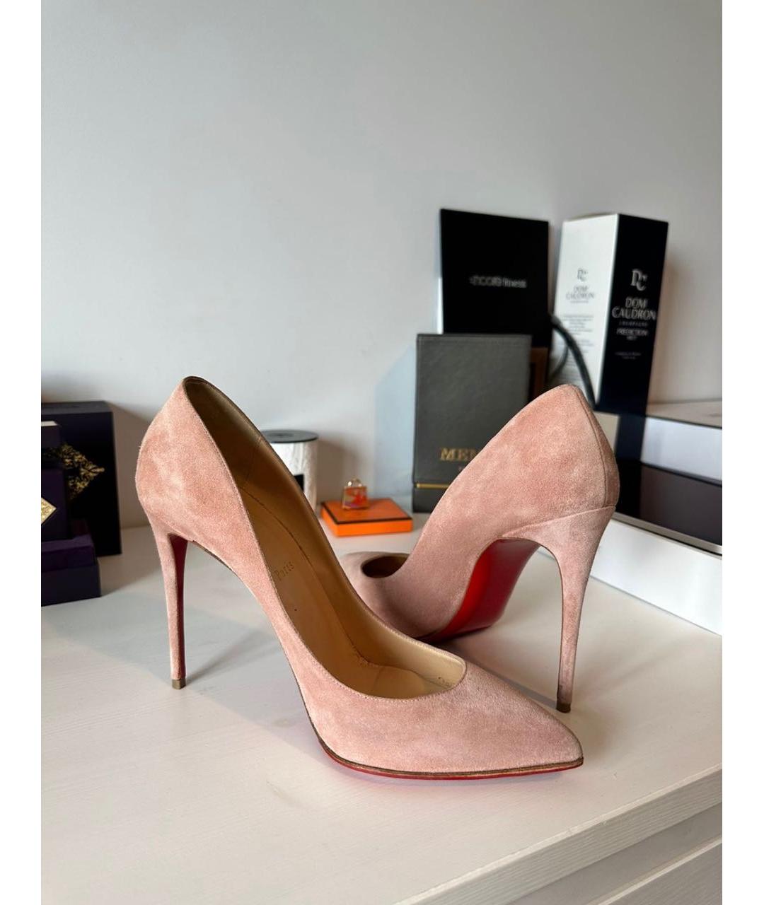 CHRISTIAN LOUBOUTIN Бежевые замшевые туфли, фото 4
