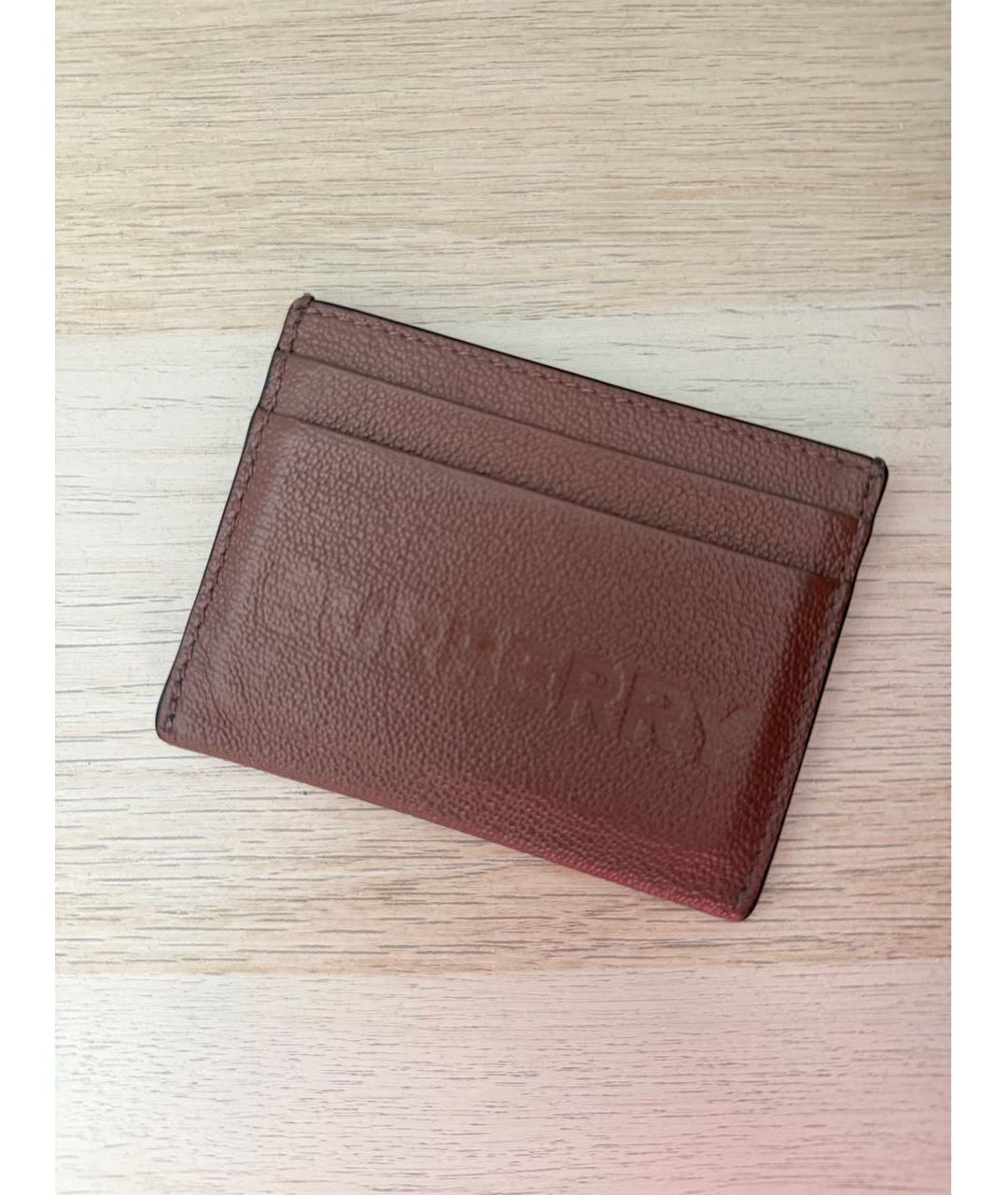 BURBERRY Коричневый кожаный кардхолдер, фото 2
