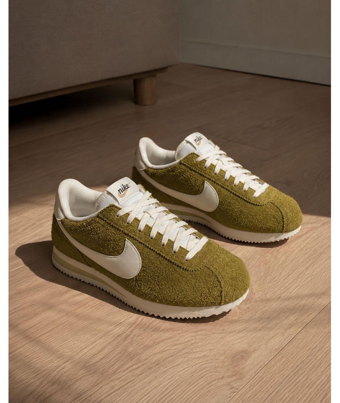 NIKE Зеленые замшевые низкие кроссовки / кеды, фото 4