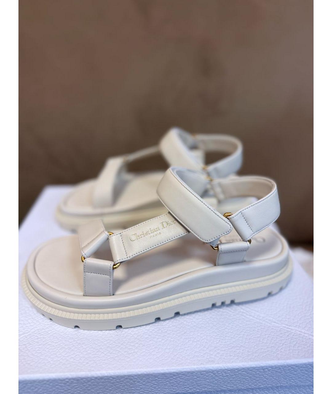 CHRISTIAN DIOR Белые кожаные сандалии, фото 9