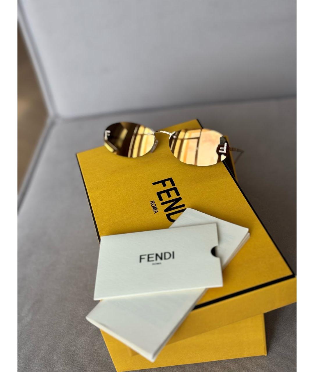 FENDI Золотые металлические солнцезащитные очки, фото 2